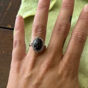 Elegant Black Stone Flower Silver Ring